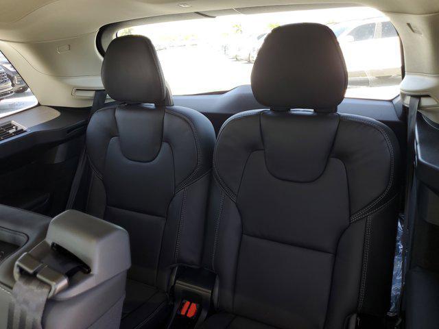Photo of 2025 Denim Blue Metallic Volvo XC90