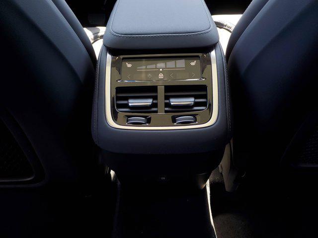 Photo of 2025 Denim Blue Metallic Volvo XC90