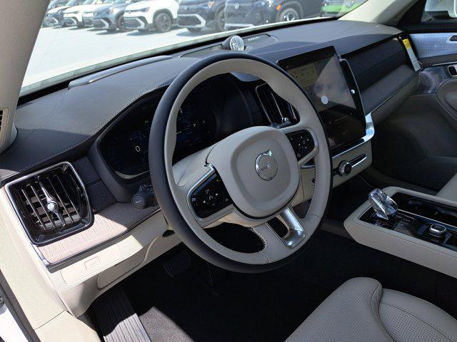 Photo of 2026 Crystal White Pearl Volvo XC90