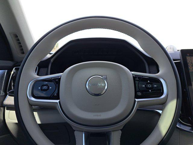 Photo of 2026 Crystal White Pearl Volvo XC90