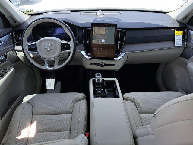 Photo of 2026 Crystal White Pearl Volvo XC90