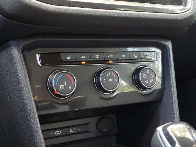 Photo of 2022 Pure White Volkswagen Tiguan