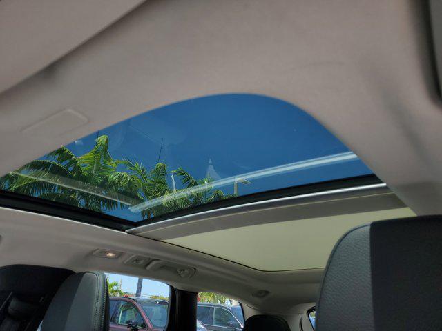 Photo of 2023 Bright Dusk Metallic Volvo XC60