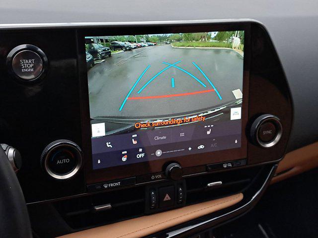 Photo of 2024 Nori Green Pearl Lexus NX 250