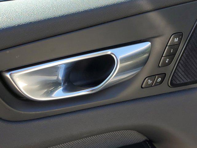 Photo of 2022 Crystal White Metallic Volvo XC60 Recharge Plug-In Hybrid