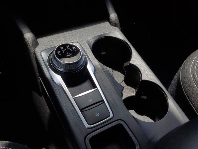 Photo of 2024 Silver Metallic Ford Escape
