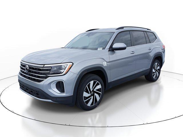 Photo of 2025 Silver Mist Metallic Volkswagen Atlas