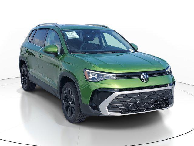 Photo of 2025 Bright Moss Green Metallic Volkswagen Taos