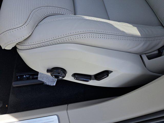 Photo of 2026 Denim Blue Metallic Volvo XC90