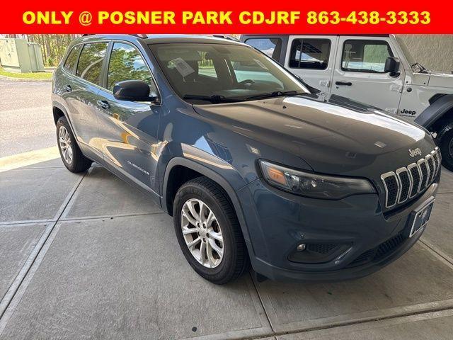Photo of 2019 Blue Shade Pearlcoat Jeep Cherokee