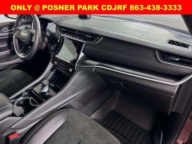 Photo of 2023 Velvet Red Pearlcoat Jeep Grand Cherokee
