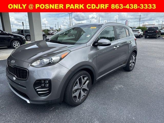 Photo of 2017 Mineral Silver Kia Sportage