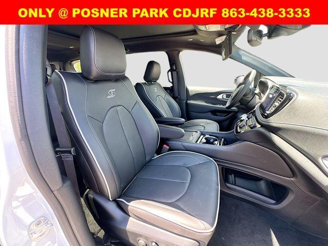 Photo of 2026 PW7 Chrysler Pacifica