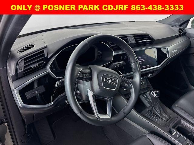 Photo of 2023 Chronos Gray Metallic Audi Q3