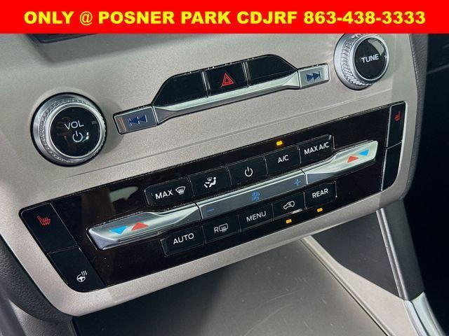 Photo of 2023 Blue Metallic Ford Explorer