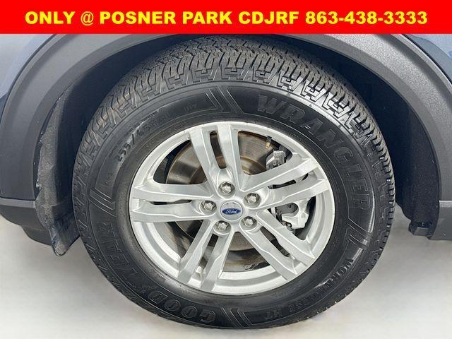 Photo of 2023 Blue Metallic Ford Explorer