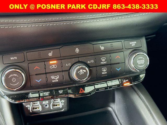 Photo of 2022 White Knuckle Clearcoat Dodge Durango