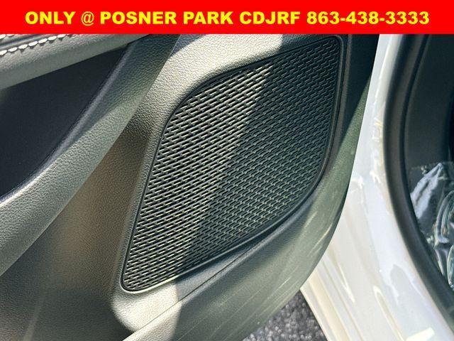 Photo of 2025 Bright White Clearcoat Chrysler Voyager
