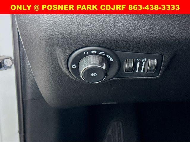 Photo of 2024 Bright White Clearcoat Jeep Compass