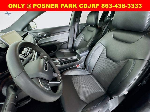 Photo of 2024 Bright White Clearcoat Jeep Compass