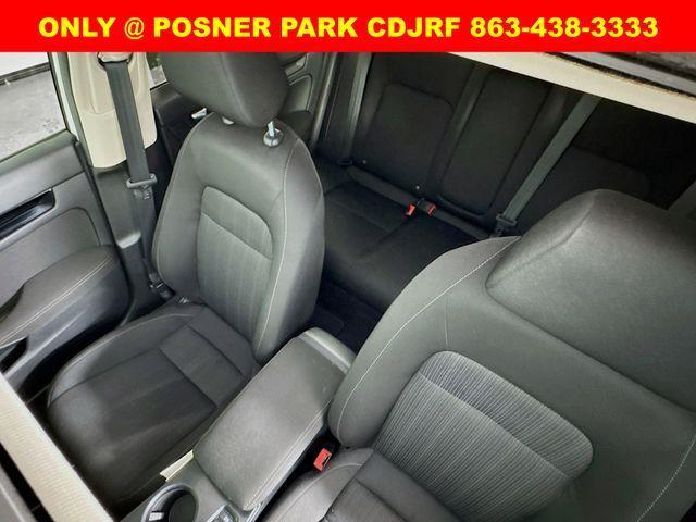 Photo of 2024 Platinum White Pearl Honda Civic