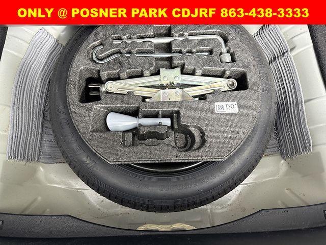 Photo of 2024 Platinum White Pearl Honda Civic