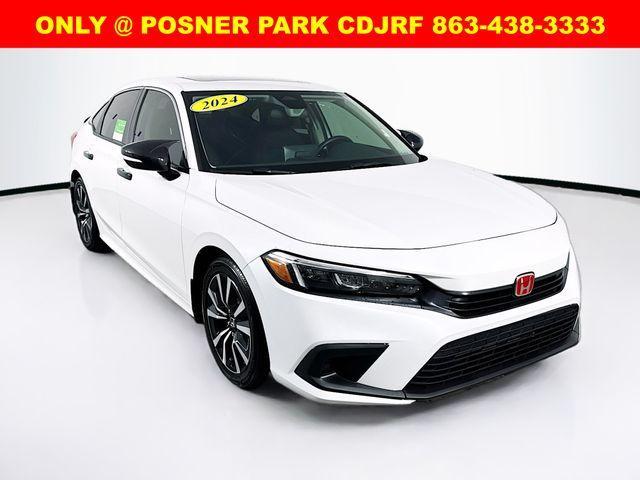 Photo of 2024 Platinum White Pearl Honda Civic