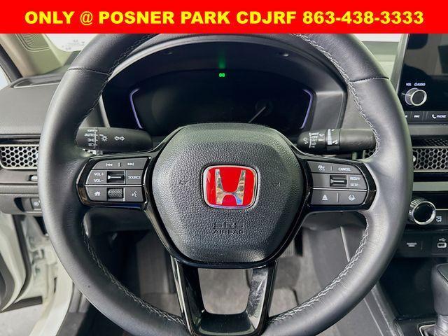 Photo of 2024 Platinum White Pearl Honda Civic