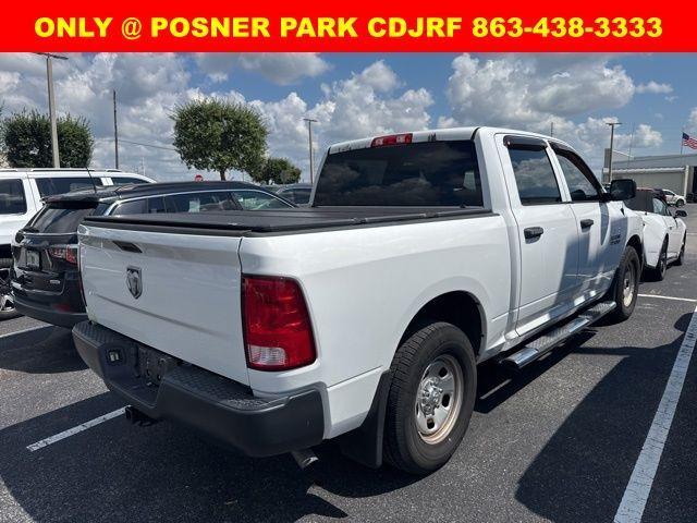 Photo of 2017 Bright White Clearcoat RAM 1500