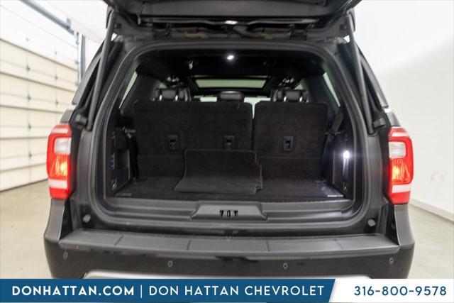 Photo of 2020 Agate Black Ford Expedition