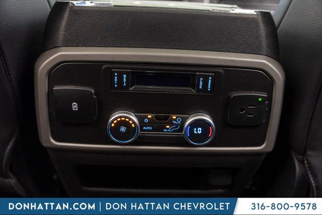 Photo of 2020 Agate Black Ford Expedition