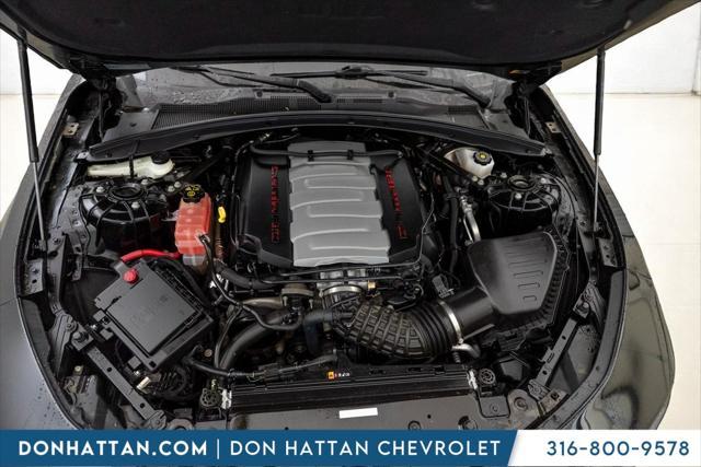 Photo of 2022 Black Chevrolet Camaro