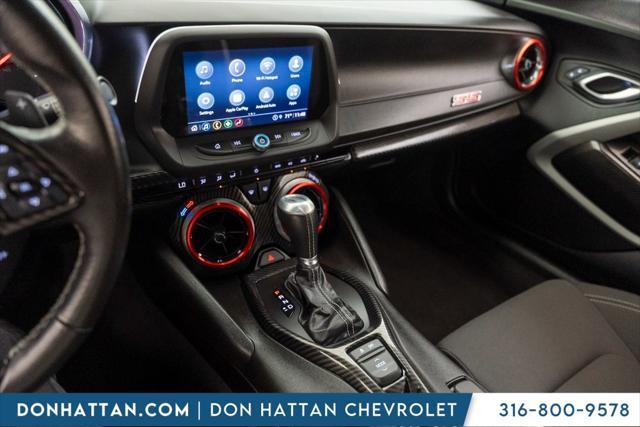 Photo of 2022 Black Chevrolet Camaro