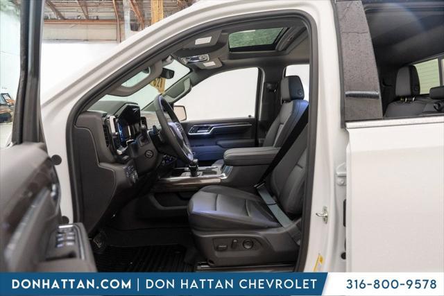 Photo of 2025 Summit White Chevrolet Silverado 1500