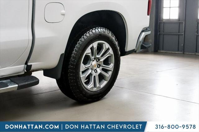Photo of 2025 Summit White Chevrolet Silverado 1500