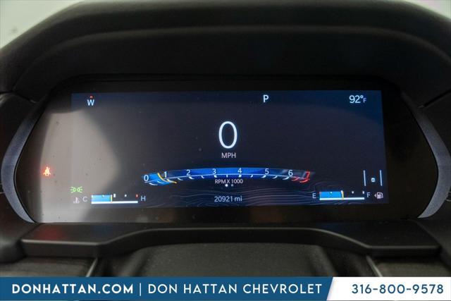 Photo of 2021 Diamond Black Crystal Pearlcoat Jeep Grand Cherokee L