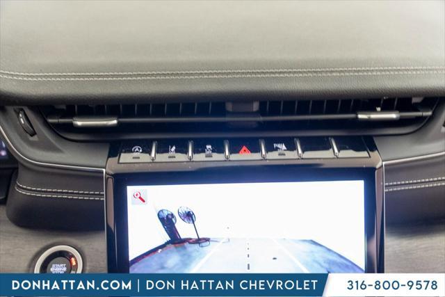 Photo of 2021 Diamond Black Crystal Pearlcoat Jeep Grand Cherokee L
