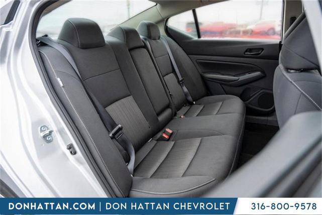 Photo of 2024 Brilliant Silver Metallic Nissan Altima