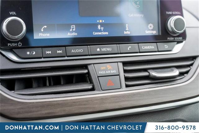 Photo of 2024 Brilliant Silver Metallic Nissan Altima