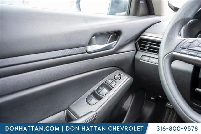 Photo of 2024 Brilliant Silver Metallic Nissan Altima