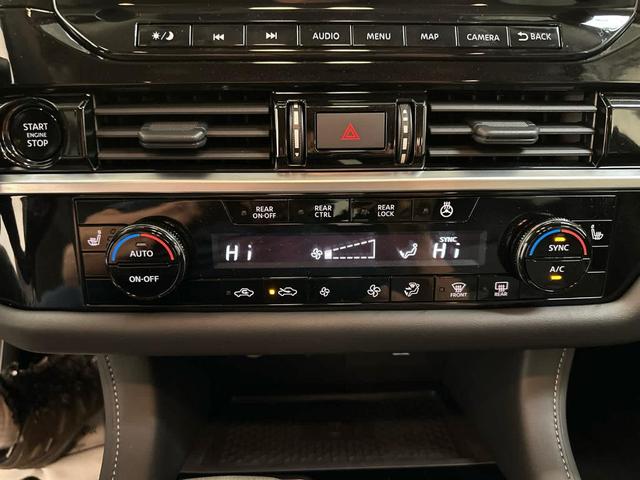 Photo of 2025 Obsidian Green Nissan Pathfinder