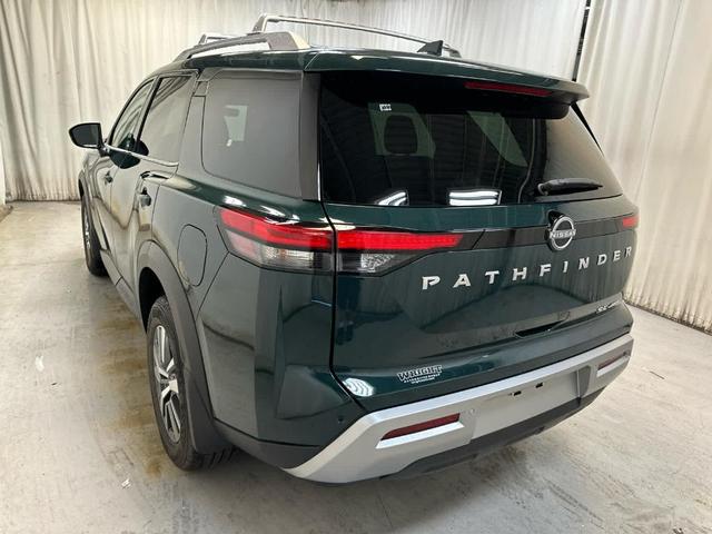 Photo of 2025 Obsidian Green Nissan Pathfinder