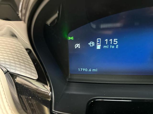 Photo of 2025 Metallic Lincoln Corsair