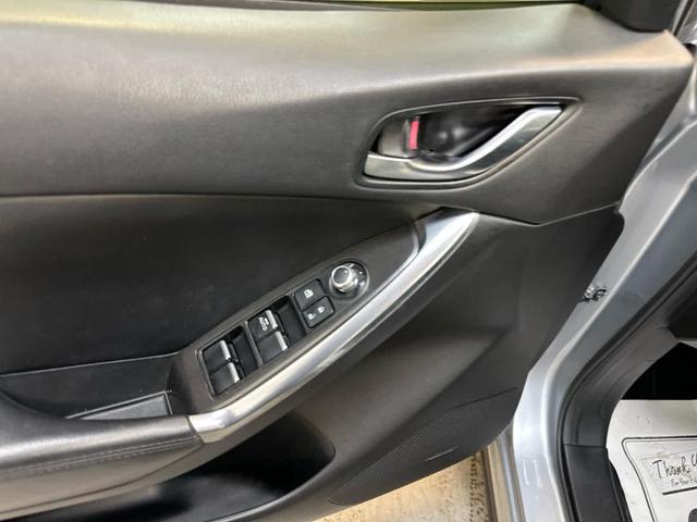 Photo of 2016 Sonic Silver Metalic Mazda CX-5