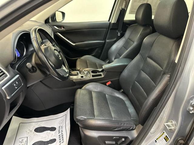 Photo of 2016 Sonic Silver Metalic Mazda CX-5