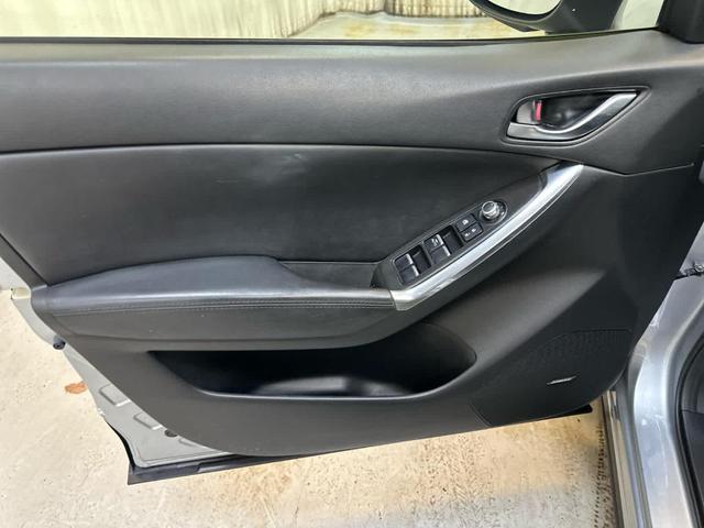 Photo of 2016 Sonic Silver Metalic Mazda CX-5