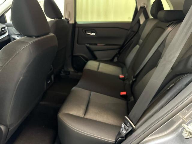 Photo of 2026 Gun Metallic Nissan Rogue