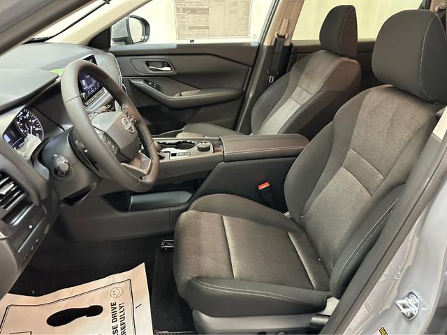 Photo of 2026 Boulder Gray Metallic Nissan Rogue