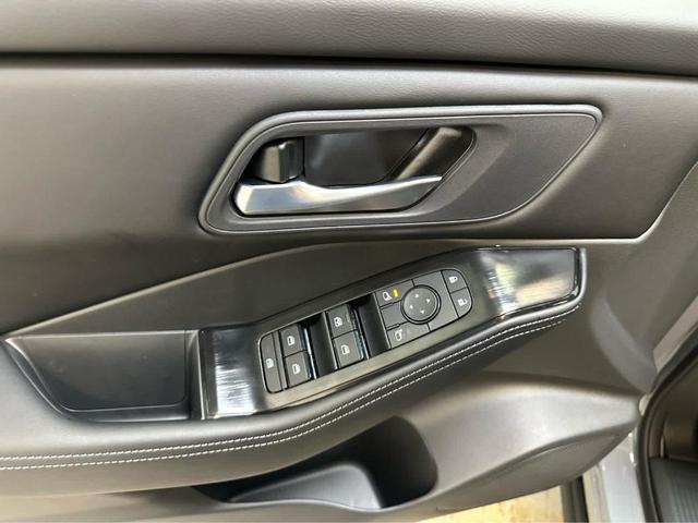 Photo of 2026 Boulder Gray Metallic Nissan Rogue