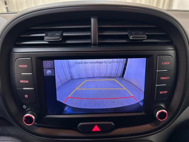 Photo of 2022 Mars Orange Kia Soul